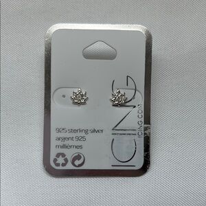 Icing Sterling Silver Maple Leaf Earrings